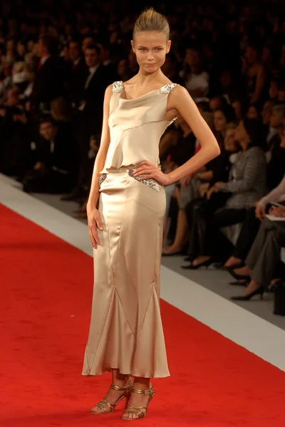 Look 54